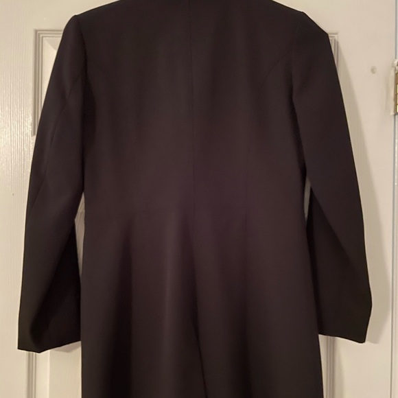 Ladies Blazer/Jacket - Picture 2 of 5